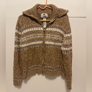 Tiara International Brown Zip Up Sweater with Patterned Design